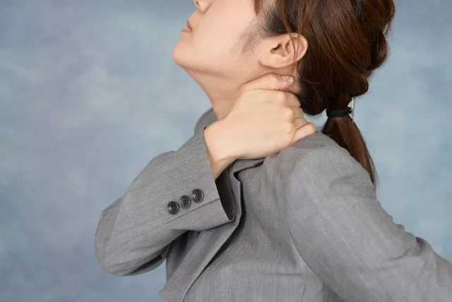 交通事故でのむち打ち相談なら都賀駅近くの「しろくま整骨院・鍼灸院」